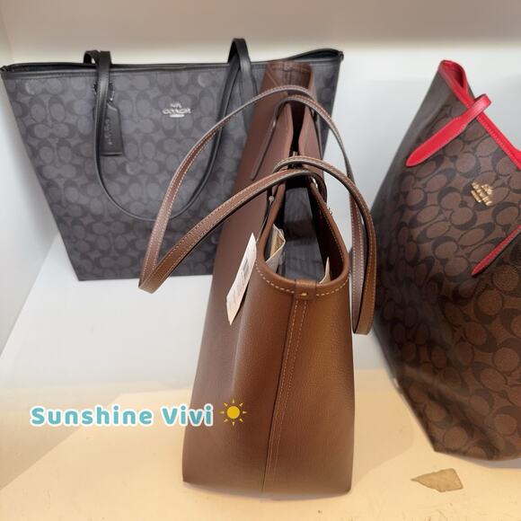 NWT Coach CR111 Leather City Tote Shoulder Bag in Silver /Maple - Picture 2 of 8